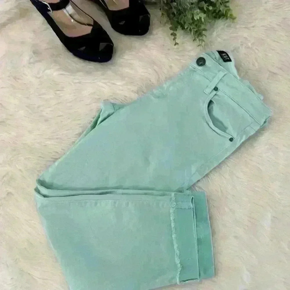 KUT  FROM THE KLOTH AMY AQUA STRAIGHT LEG CROPPED ROLLED CUFFED HEM SZ. 8 - Picture 9 of 9